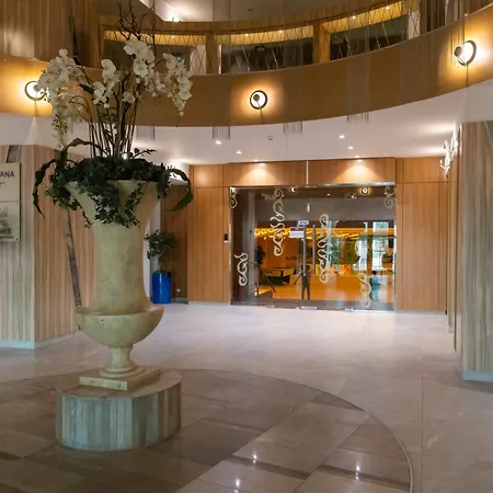 Yellow Nest With Free Parking * بوخارست